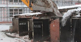 Снос гаража и вывоз мусора в Астрахани - Быстро и качественно от Сварной-Стр от 2076 рублей