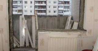 Демонтаж подоконного блока в Астрахани – услуги по доступным ценам от 1557 рублей