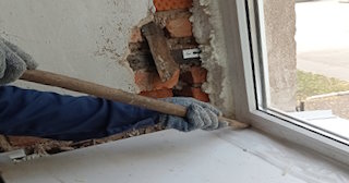 Демонтаж окон в Астрахани: цена от 1557 руб. - Сварной-Стр