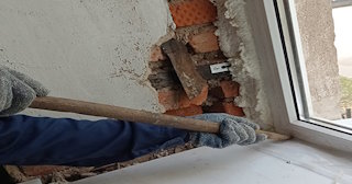 Демонтаж оконных откосов по выгодной цене от 519 руб. в Астрахани - Сварной-Стр