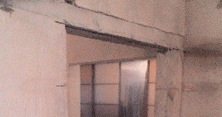 Демонтаж проема в кирпичной стене в Астрахани | Цена от 1557 рублей